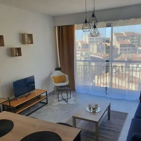 Appartement -centre-ville- Entree Autonome